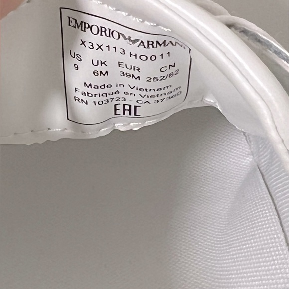 NWT NIB new Emporio Armani Supple leather white sneakers w/ signature EU 39 US 9 - Picture 10 of 14